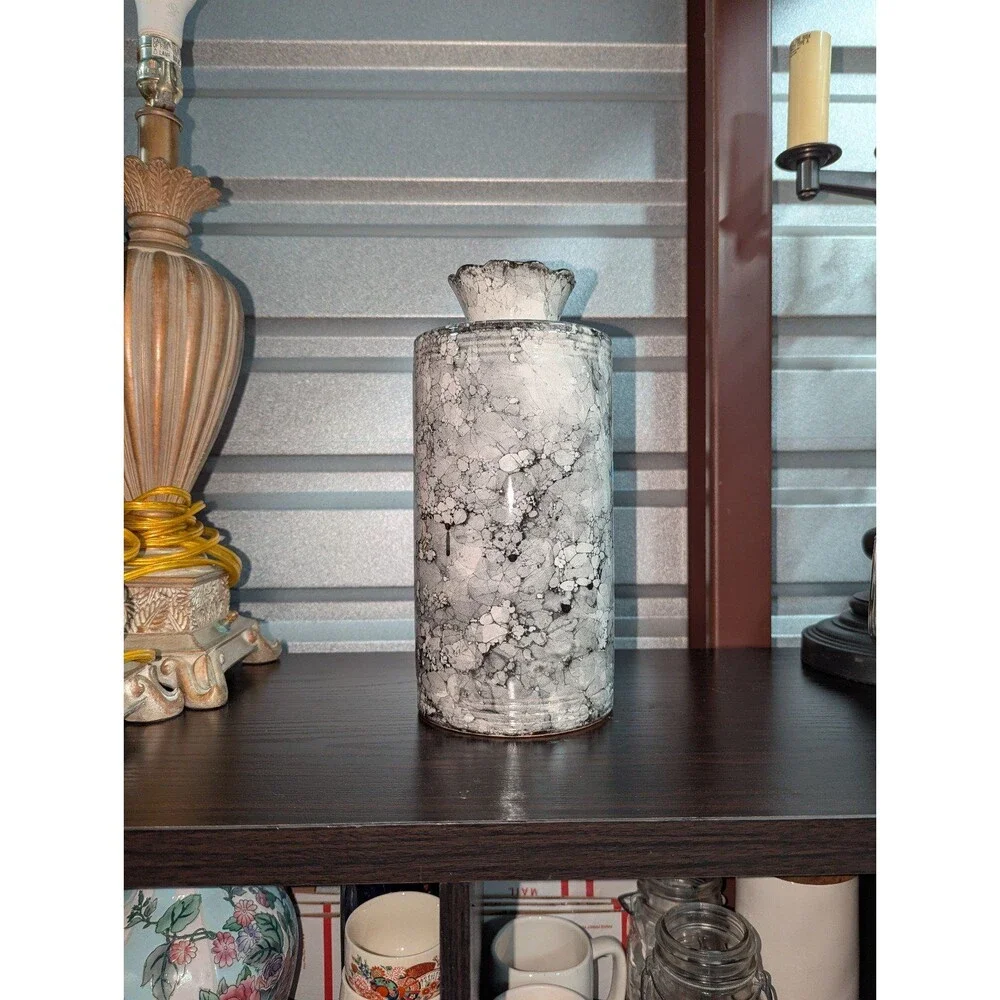 Essential‎ Decor Black & White Marble 12